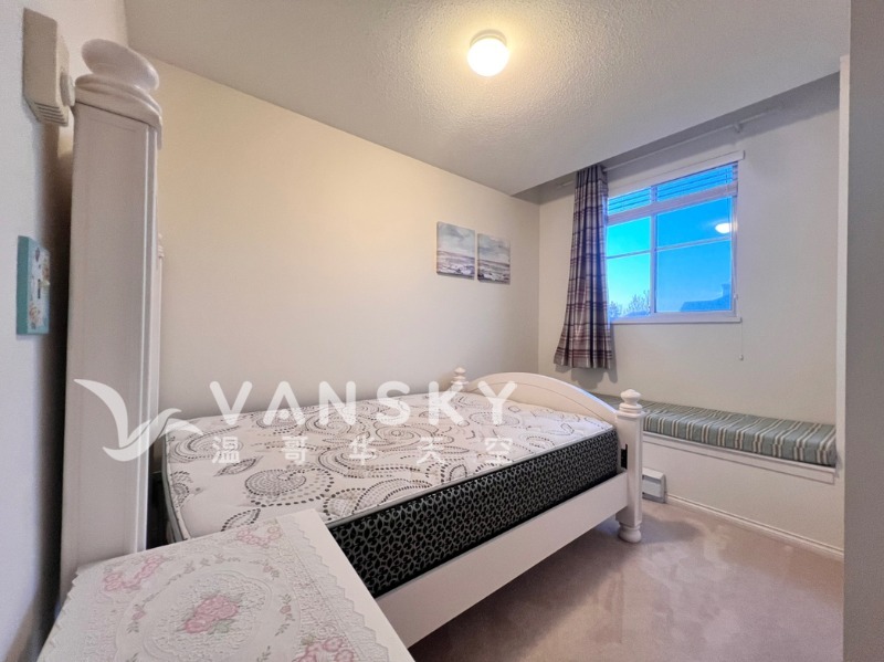 250609113345_Bedroom 2.jpg